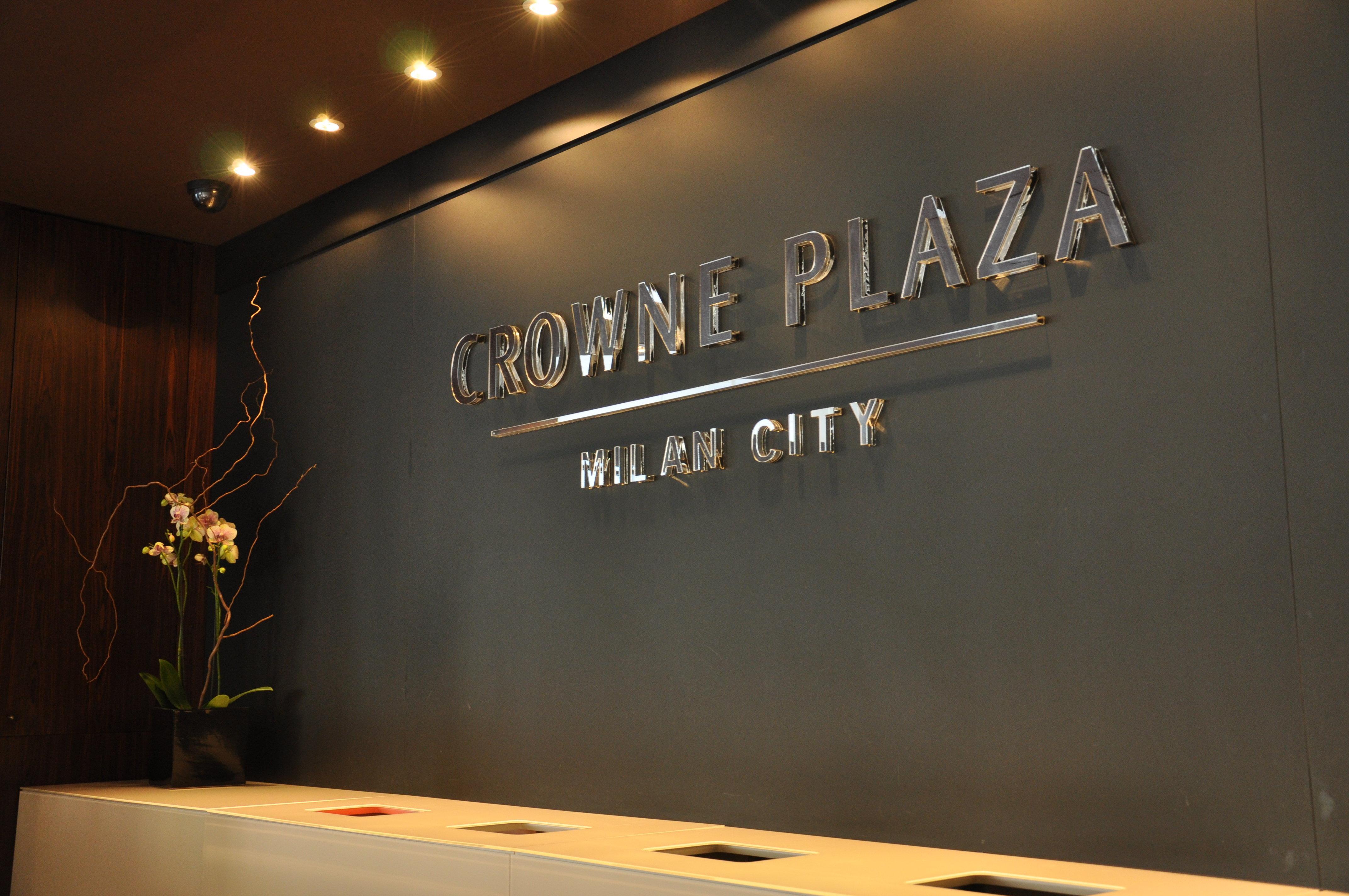 Crowne Plaza Milan City, An Ihg Hotel Εξωτερικό φωτογραφία