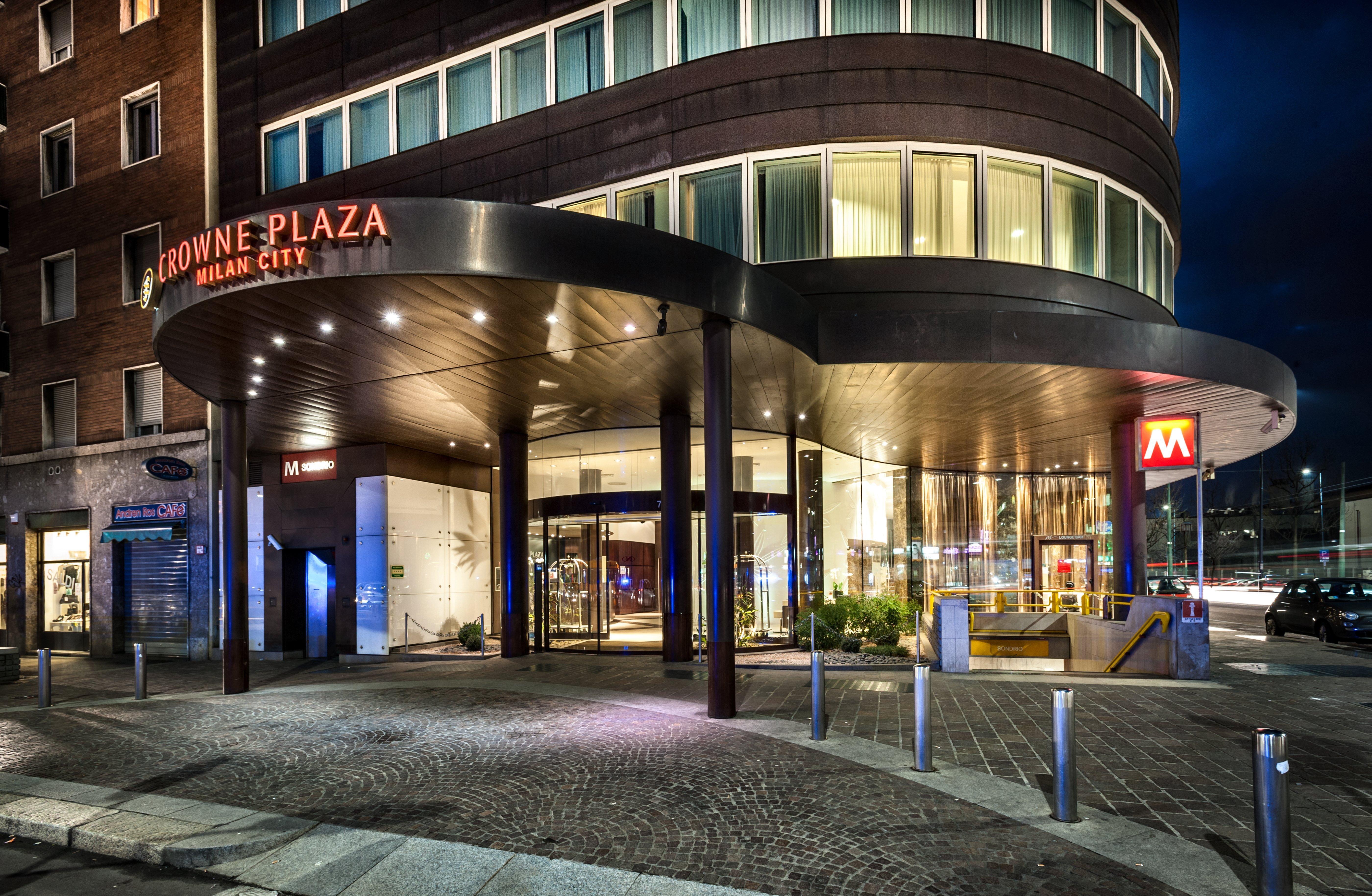 Crowne Plaza Milan City, An Ihg Hotel Εξωτερικό φωτογραφία